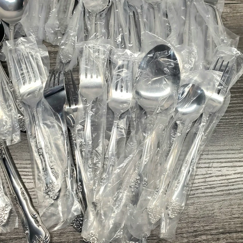 Rogers Co Flatware Set Stainless Korea Floral Pattern Service 8 Set Of 43 NEW